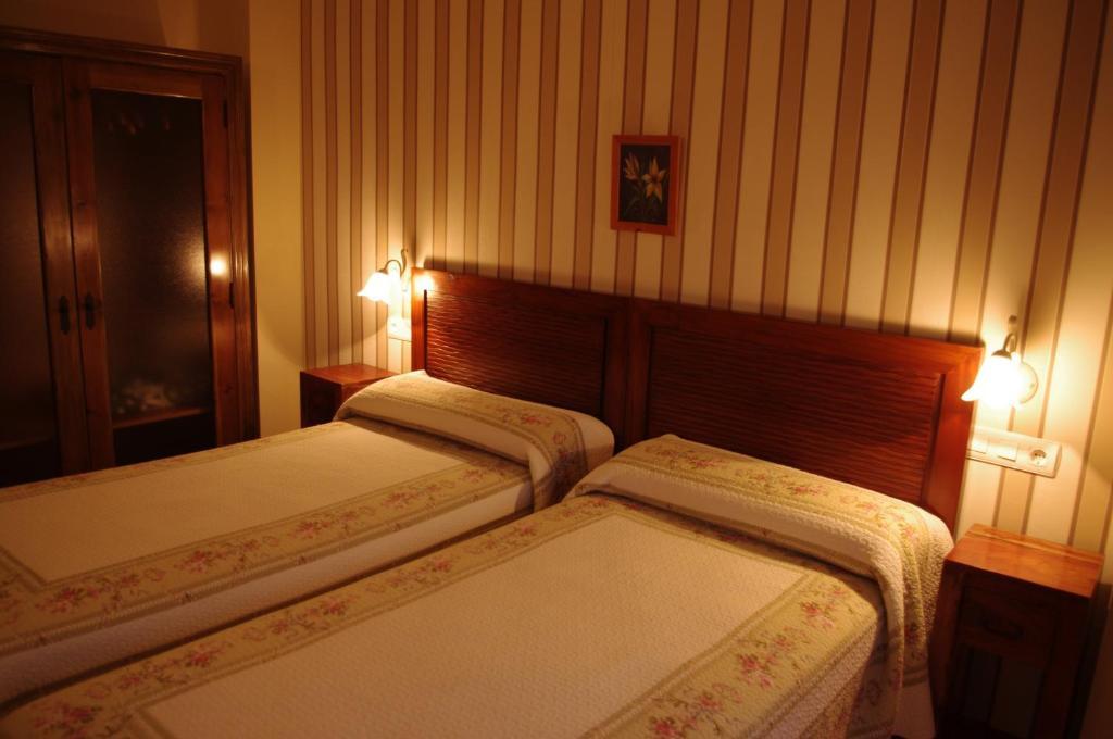 Hotel La Jara-Arribes Aldeadávila de la Ribera Cameră foto